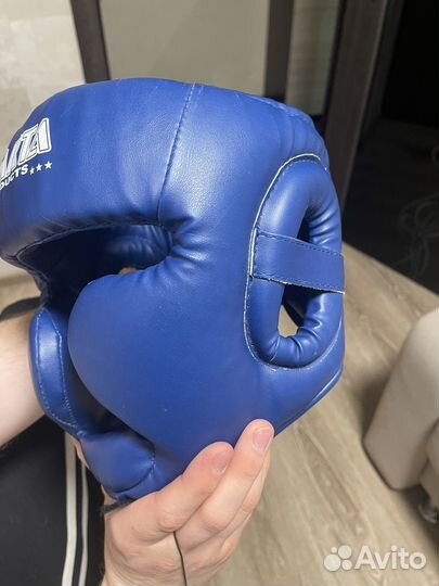 Шлем для единоборств