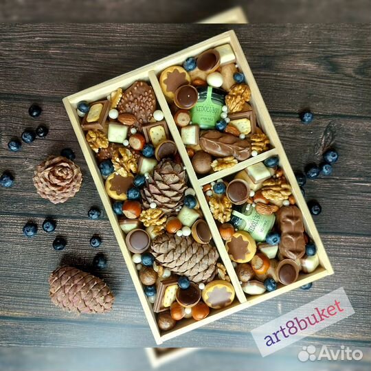 Подарочные боксы с орехами мужской на 23 Февраля