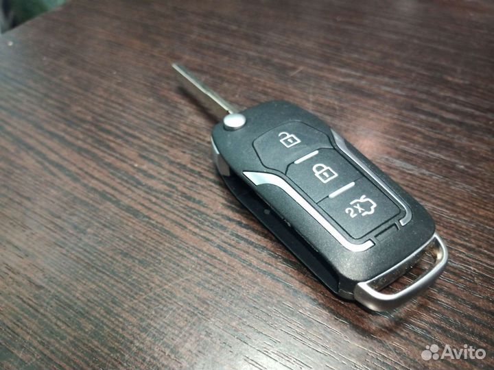 Ключ выкидной Форд 2/3