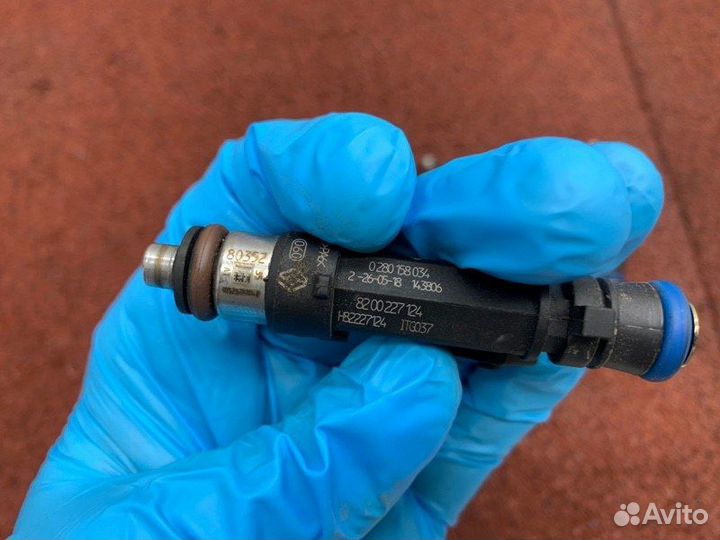 Форсунка топливная Renault Logan 2 L8 K7M812 1.6