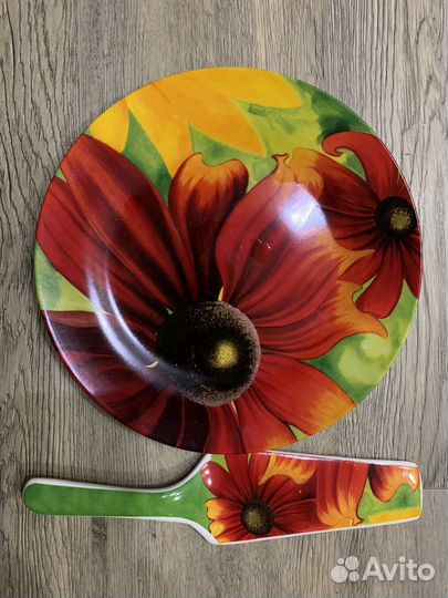 Тарелки большие плоские