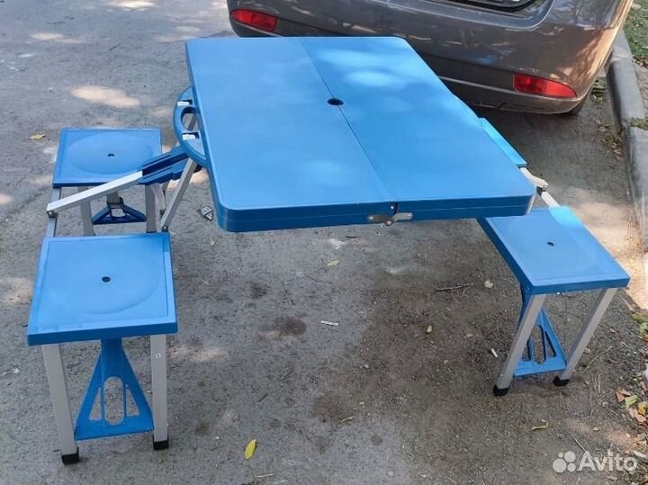 Стол складной со скамейками в чемодане новый