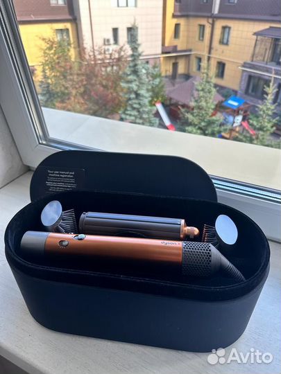 Фен-стайлер Dyson Airwrap