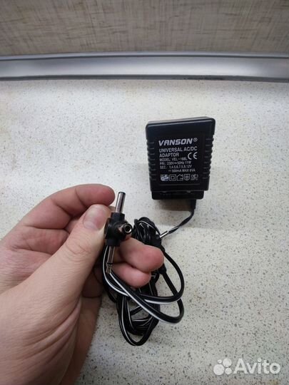 Блок питания универсальный Vanson VEL-168L