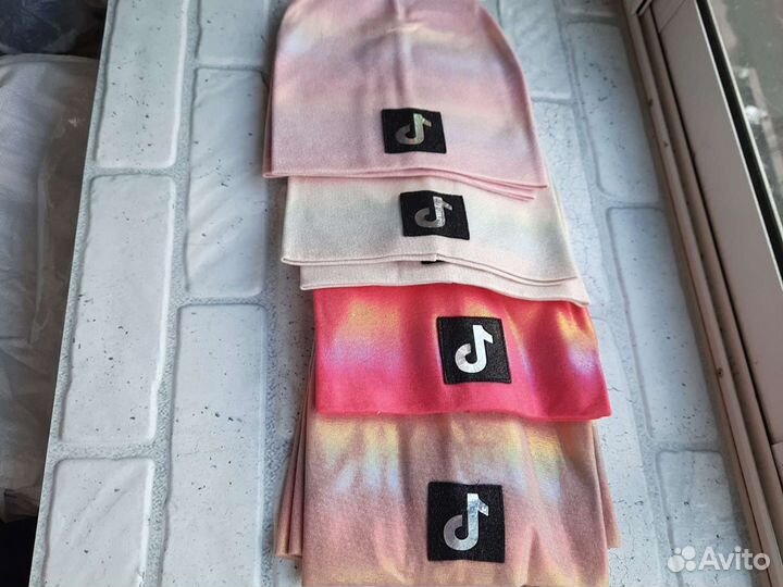 Шапка детская весна