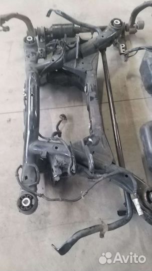 Подрамник задний range rover evoque l551 2020г