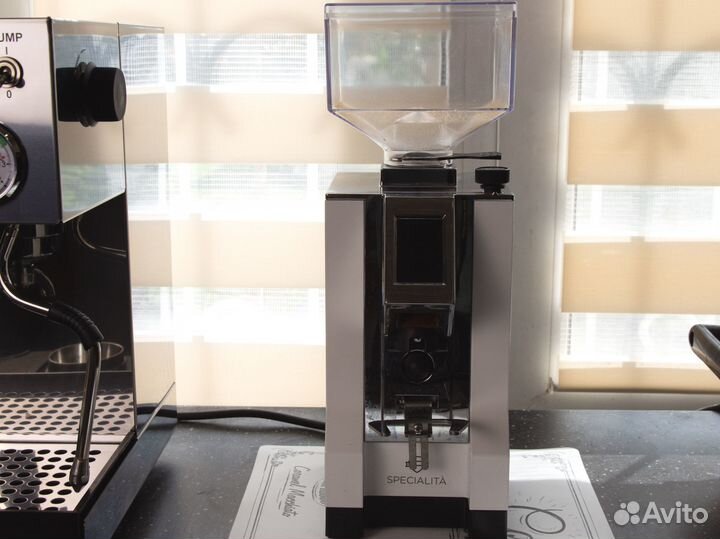 Кофемолка Eureka Mignon Specialita 55 16CR