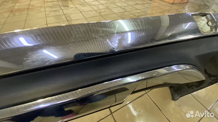 Облицовка заднего бампера низ Mercedes-Btnz GL