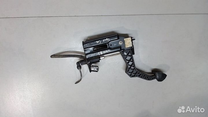 Педаль сцепления Skoda Octavia Tour, 2000