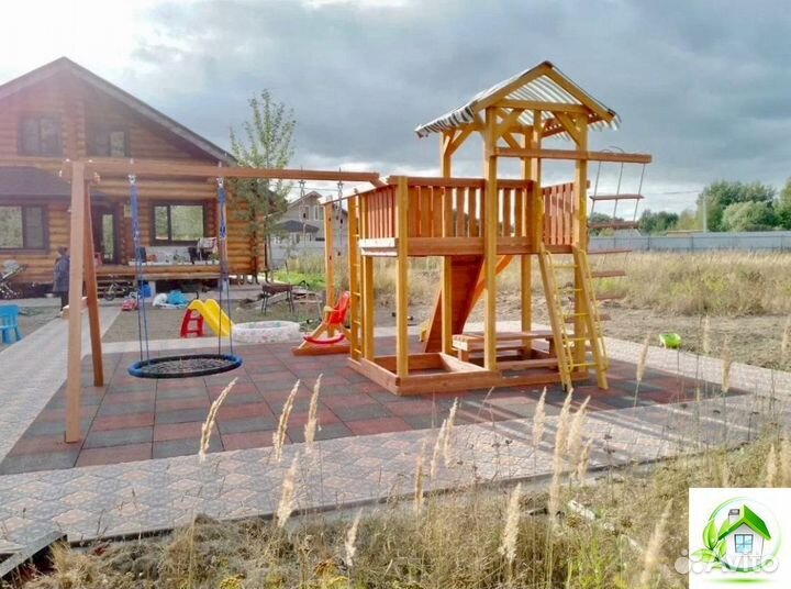 Детская площадка для игры