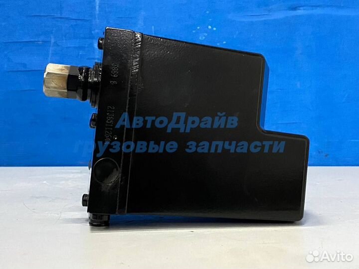 Насос подъема кабины Вольво FM4 FH4