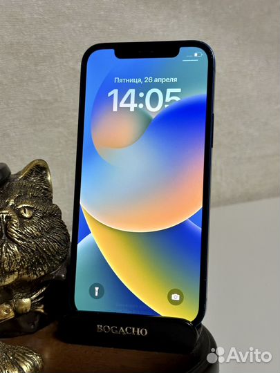 iPhone 12, 64 ГБ