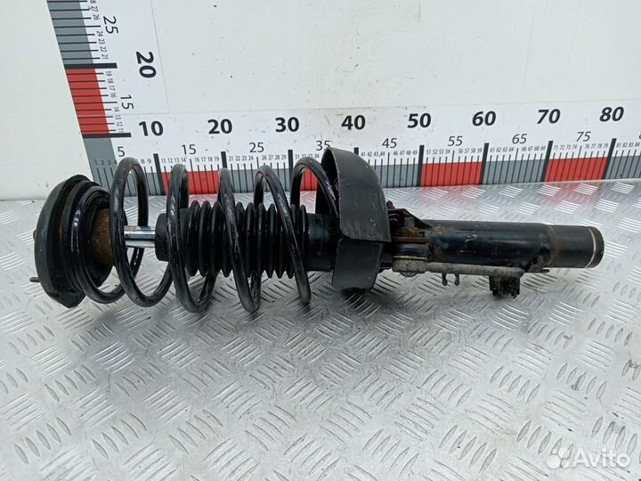 Стойка для Peugeot-Citroen C3 1