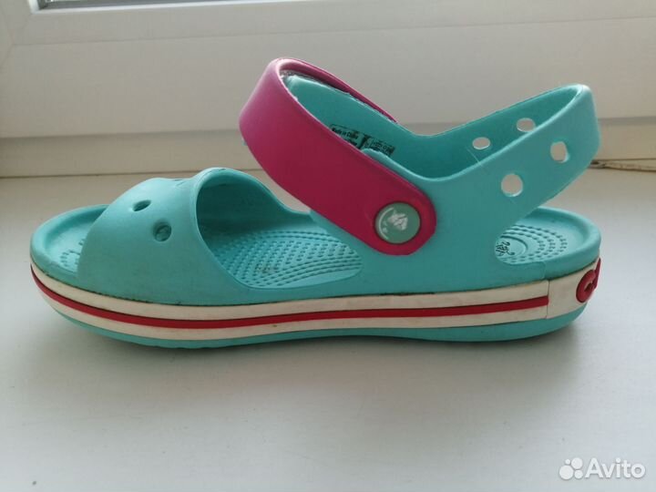 Кроссовки и босоножки для девочки 30 размер. Geox