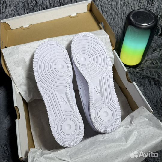 Nike Air Force Белые