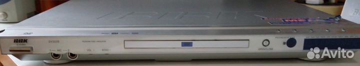 DVD плейер c караоке BBK DV323S