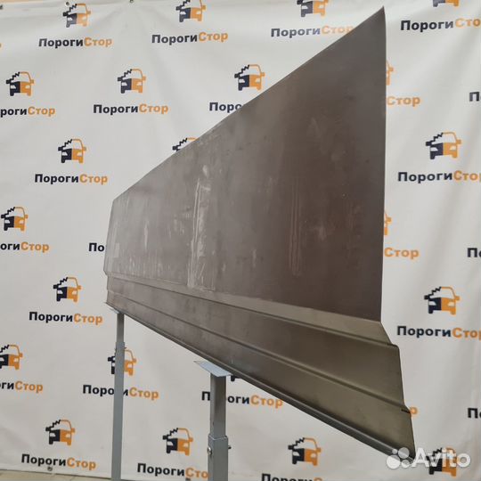 Борт от середины молдинга Volkswagen Crafter maxi