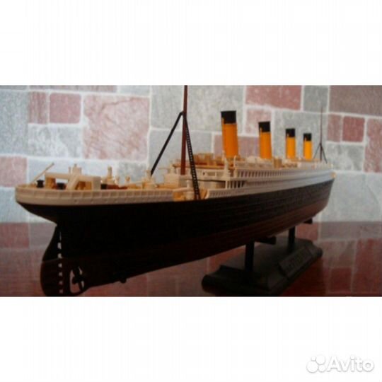 «Титаник» модель Моделиста 1:700,код 170068