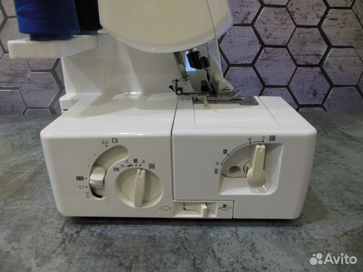 Оверлок brother 1034D. Просто садись и шей