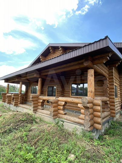 Дом 198 м² на участке 9 сот.