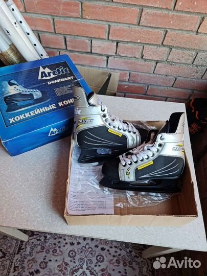 Коньки мужские 39 размер