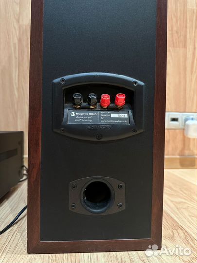 Акустические колонки monitor audio bronze