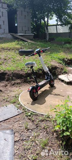 Электросамокат для взрослых с сиденьем. Новый