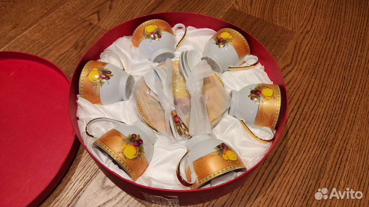 Чайный сервиз (17 предметов)