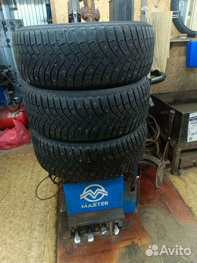 Michelin Latitude X-Ice North 225/60 R17 103T