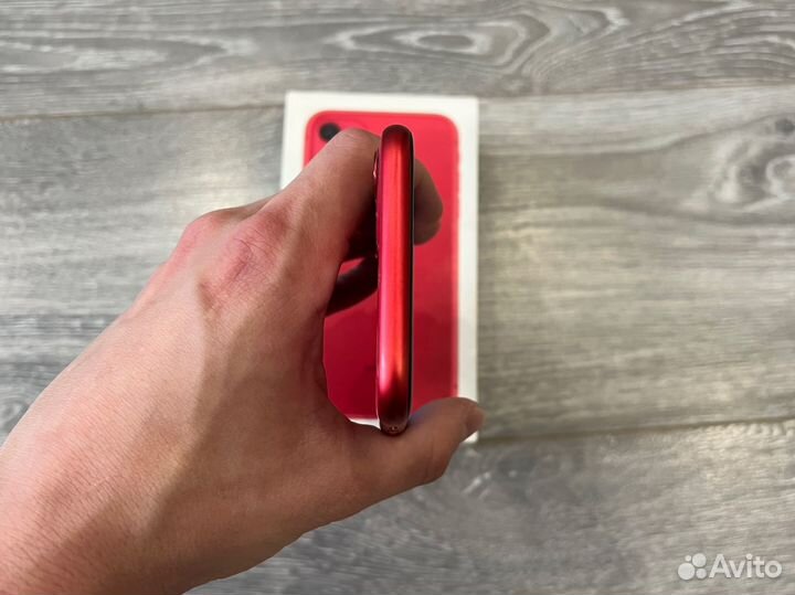 Телефон iPhone 11 128 gb Red