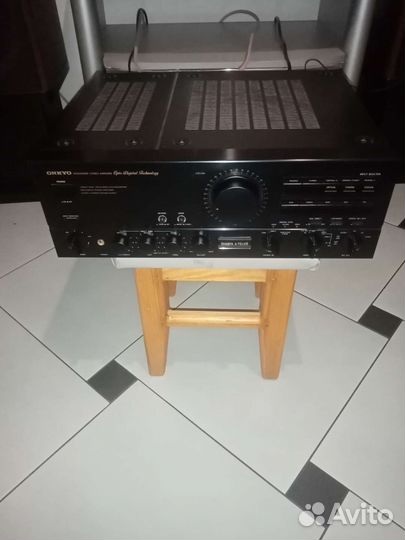 Усилитель onkyo integra A-701XD