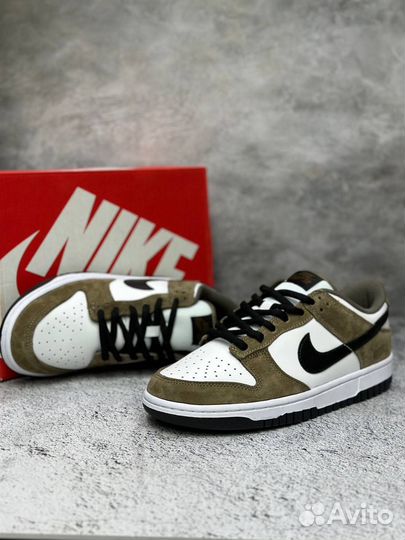 Кроссовки Nike Air Dunk SB