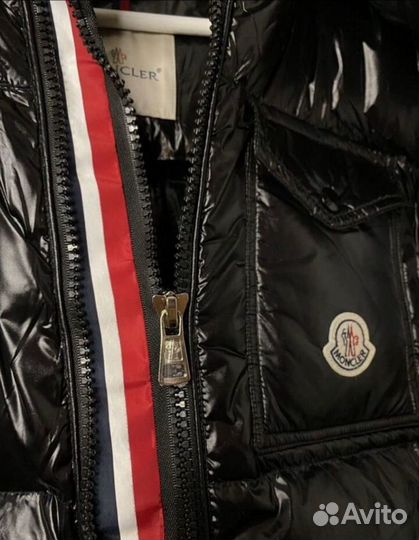 Пуховик moncler глянцевый