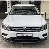 Volkswagen Tiguan 2.0 AMT, 2018, 125 000 км, с пробегом, цена 2 750 000 руб.