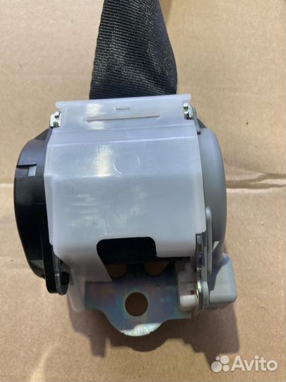 Ремень безопасности задний средний LADA vesta 8450