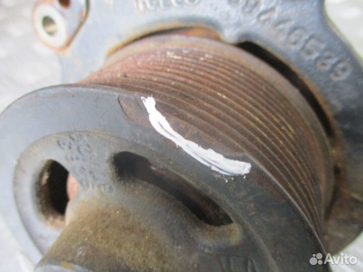 Помпа Iveco 500321138