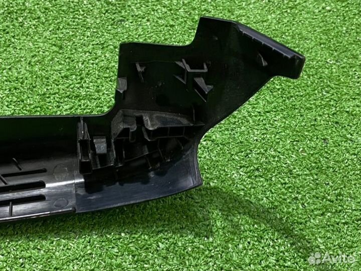 Накладка сиденья левая Bmw 5-Series G30 2017