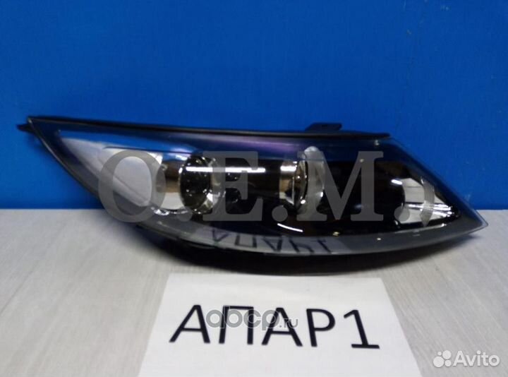 Фара правая Kia Sportage 3 (2010-2016)