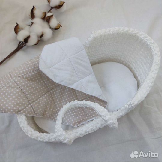 Вязанная люлька для куклы