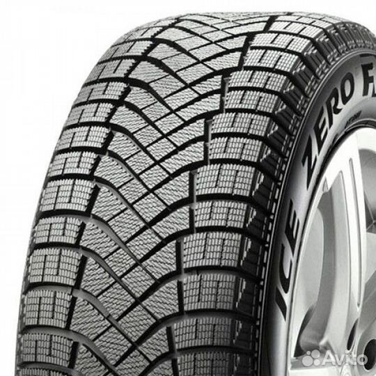 Pirelli Ice Zero FR 225/55 R18 102H