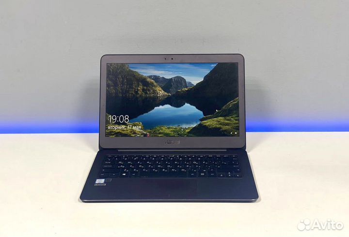 Премиум Asus ZenBook с IPS и SSD