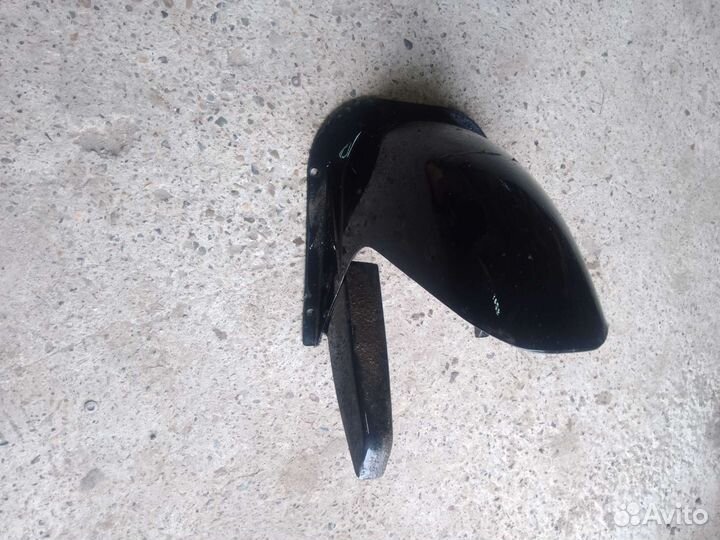 Заднее крыло Сузуки gsx-r 250 1992