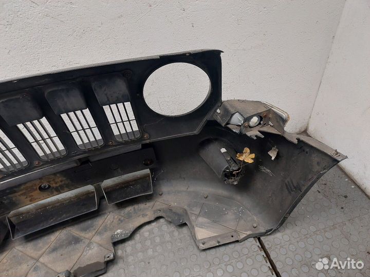 Бампер передний Jeep Patriot, 2009