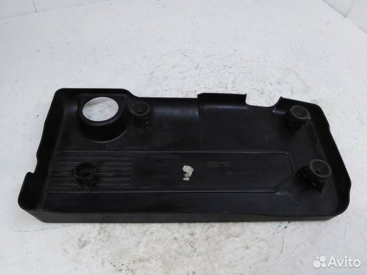 Крышка двигателя Опель