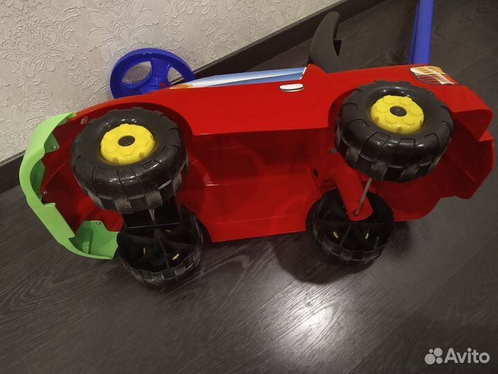 Машинка каталка с ручкой Полесье