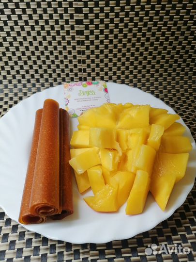 Пастила, фрипсы, вяленые томаты и фрукты