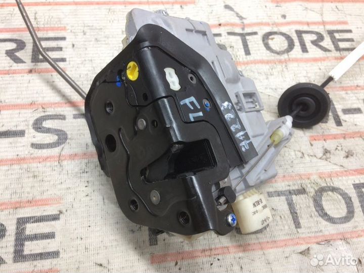 Замок двери передний левый Audi A6 C6/4F AUK 2008