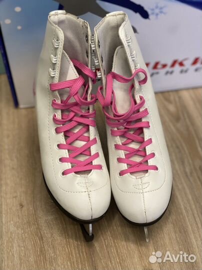 Коньки фигурные 37 и 38