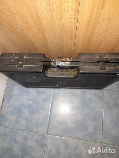 Чемодан (кейс) от дрели/шуруп., ящик для инструм