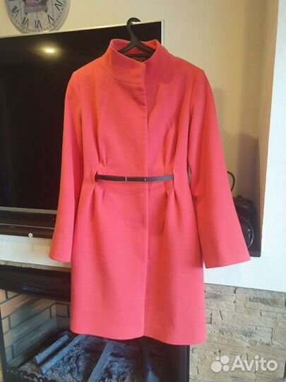 Пальто новое